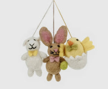 Load image into Gallery viewer, Felt Easter character decoration