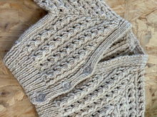 Load image into Gallery viewer, Cosy Arís-Up to 3 months