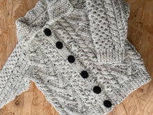 Load image into Gallery viewer, Cosy Arís knitwear collection-Up to 12 months pieces