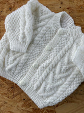Load image into Gallery viewer, Cosy Arís knitwear collection-Age 1-2 years pieces
