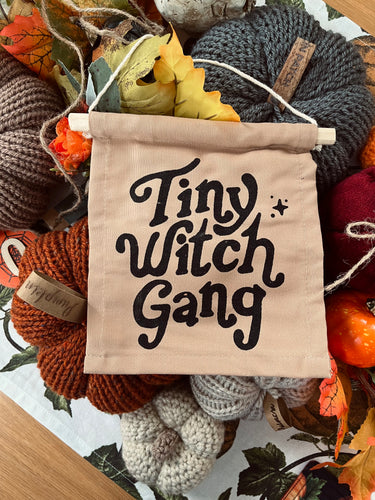 Halloween sign